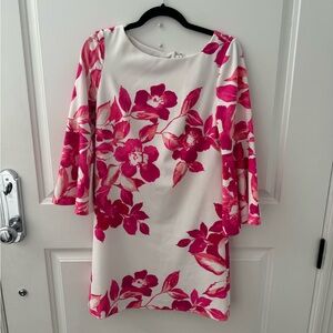 Eliza J beautiful knee length flowered dress